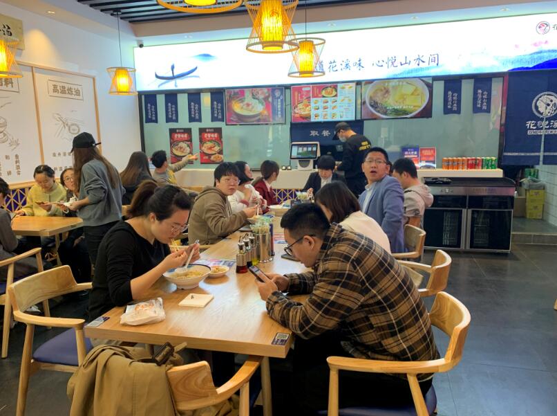 花悅溪米線加盟店適合在幾線城市經營？