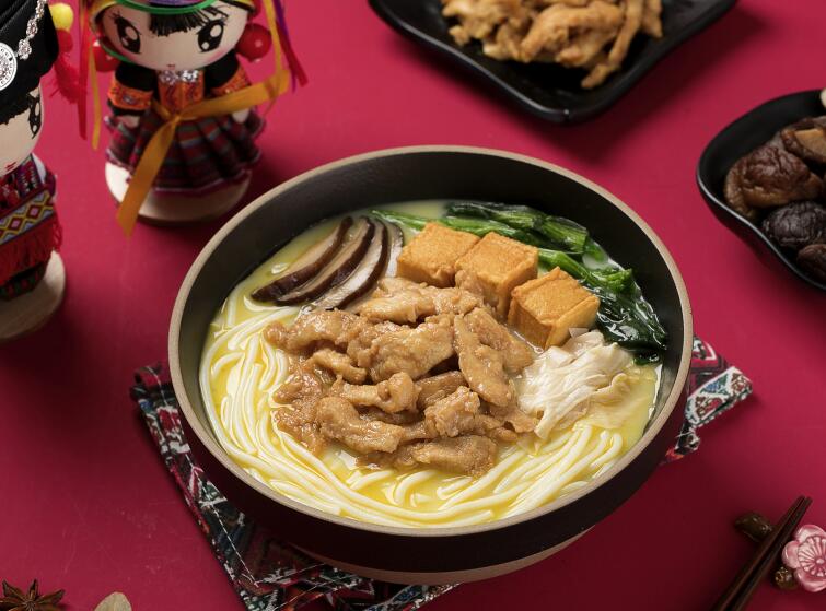 中國好吃的米線在哪里？在花悅溪雙椒牛肉米線
